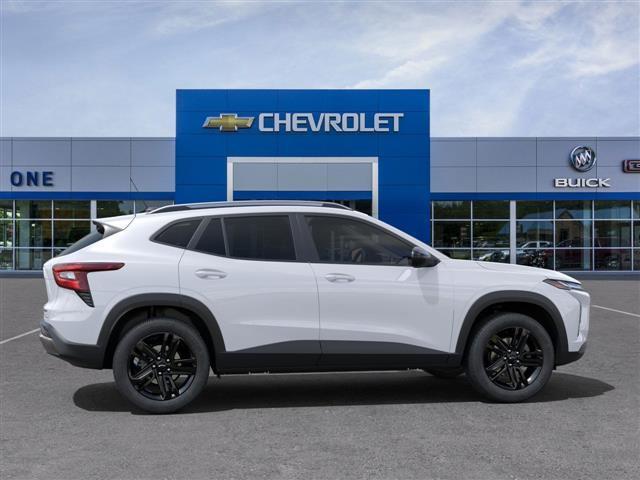 new 2025 Chevrolet Trax car, priced at $26,840