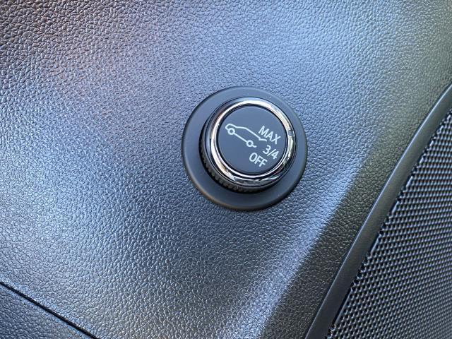 used 2022 Buick Envision car, priced at $25,995