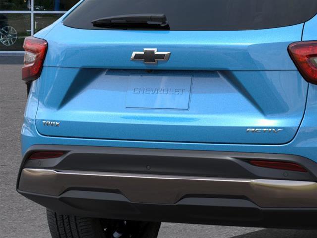new 2025 Chevrolet Trax car, priced at $28,130