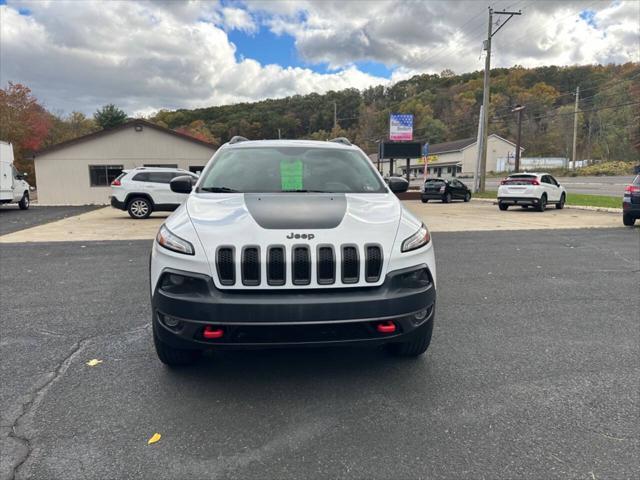 used 2015 Jeep Cherokee car, priced at $13,900