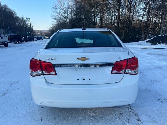 used 2016 Chevrolet Cruze Limited car, priced at $10,900