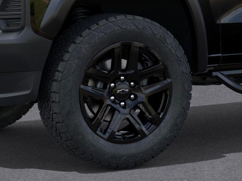 new 2025 Chevrolet Colorado car, priced at $46,013