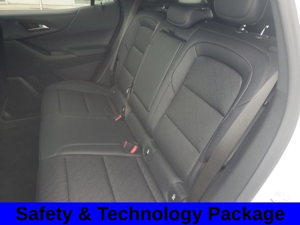 used 2025 Chevrolet Equinox car, priced at $31,437