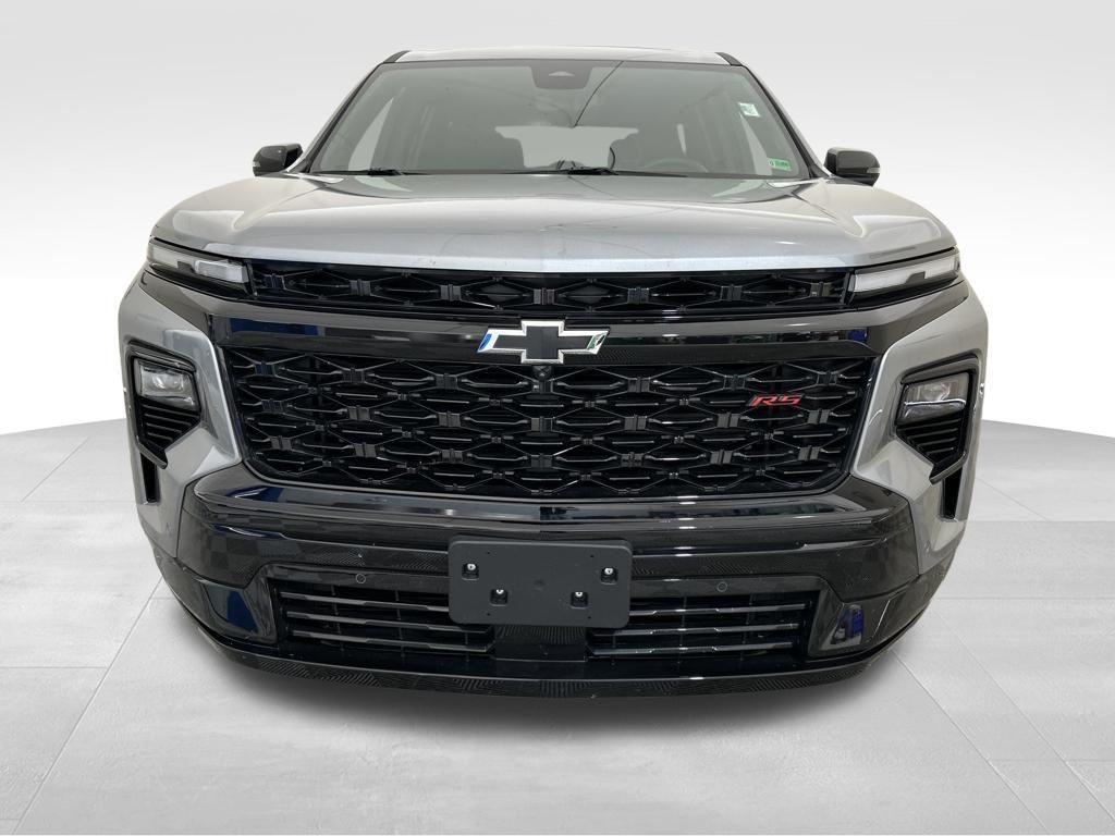 used 2025 Chevrolet Traverse car, priced at $51,500