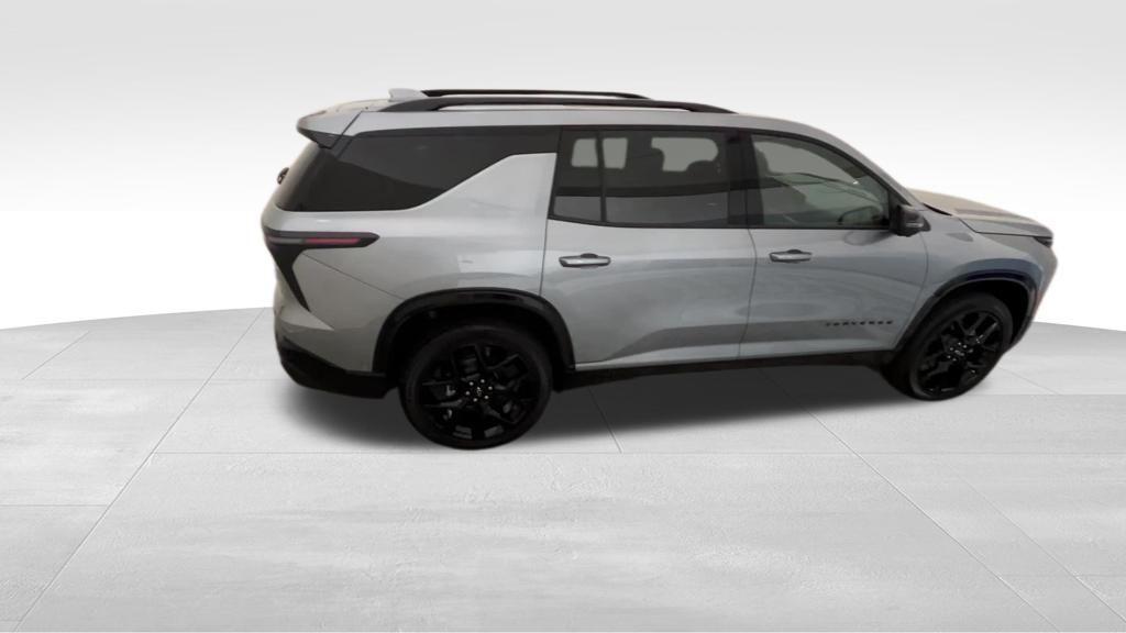 used 2025 Chevrolet Traverse car, priced at $51,500