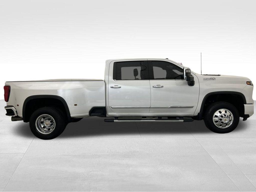 used 2024 Chevrolet Silverado 3500 car, priced at $68,500