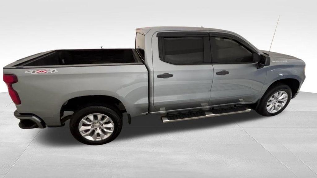 used 2024 Chevrolet Silverado 1500 car, priced at $39,128