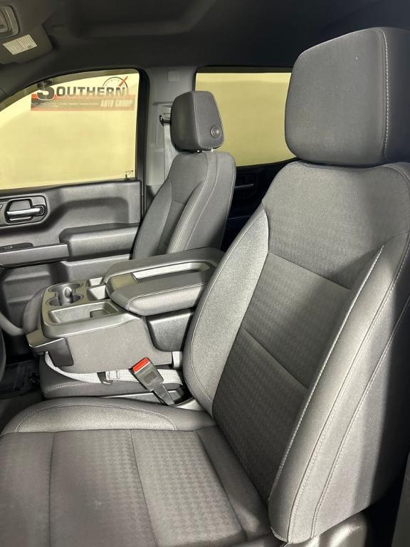 used 2024 Chevrolet Silverado 1500 car, priced at $39,128