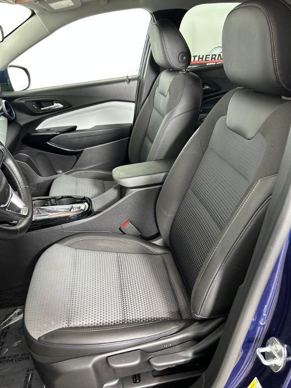 used 2024 Chevrolet Trax car, priced at $22,720