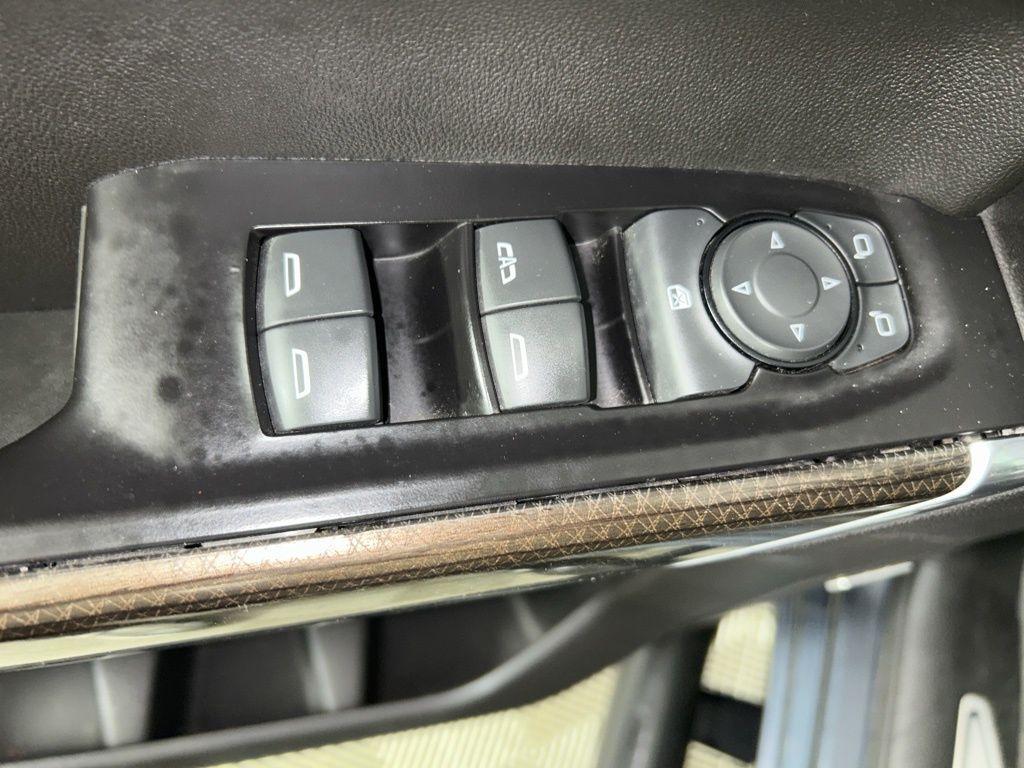 used 2020 Chevrolet Silverado 1500 car, priced at $36,712