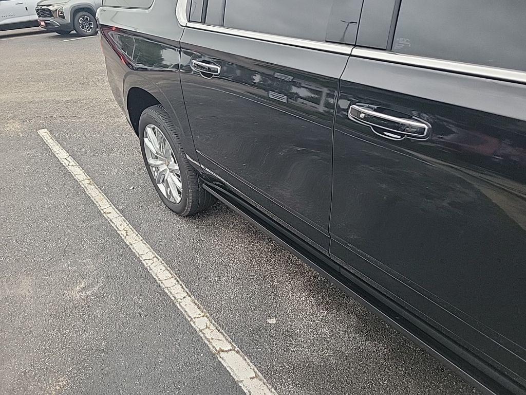 used 2023 Chevrolet Suburban car, priced at $69,999