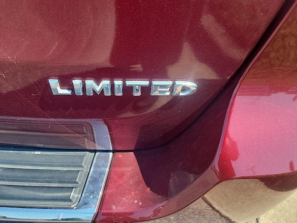 used 2021 Jeep Grand Cherokee car, priced at $25,487