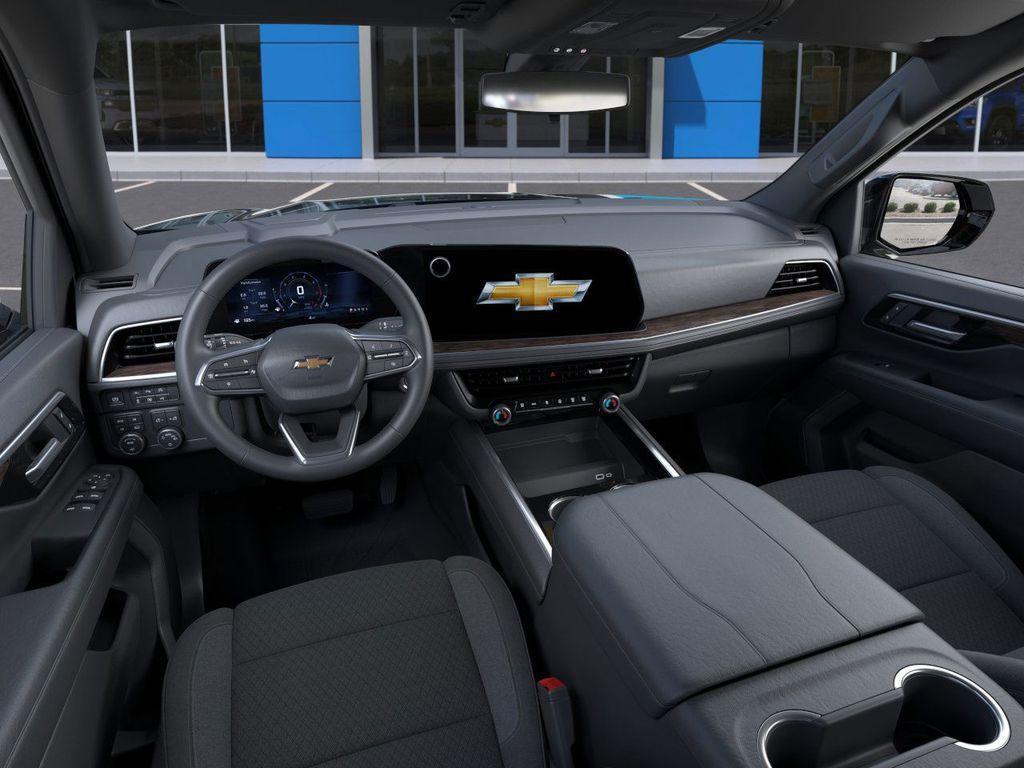 new 2025 Chevrolet Suburban car, priced at $68,185