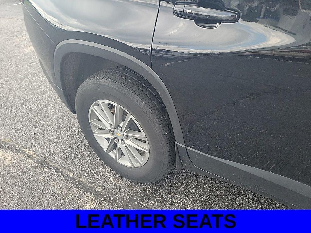 used 2022 Chevrolet Traverse car, priced at $31,722