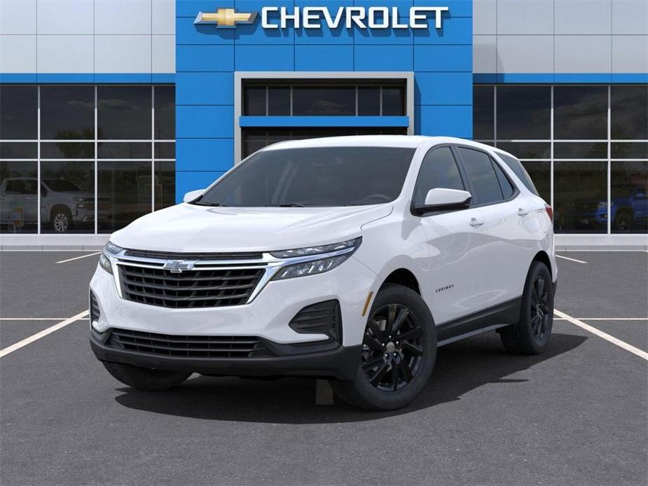 new 2024 Chevrolet Equinox car, priced at $26,555