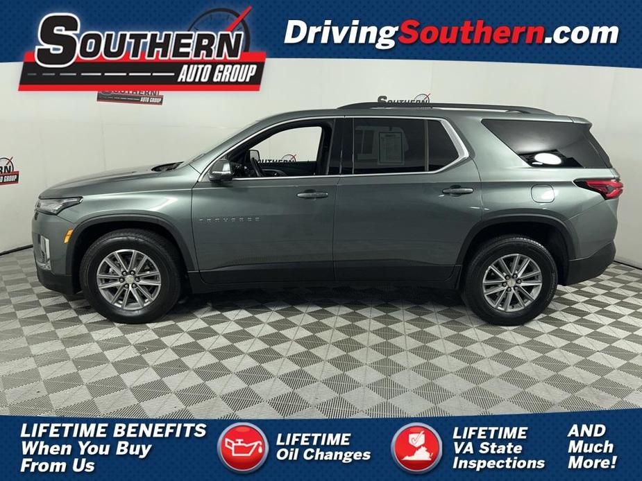 used 2022 Chevrolet Traverse car, priced at $30,027