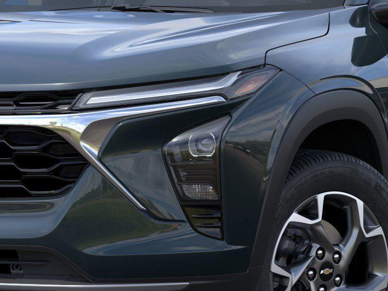 new 2025 Chevrolet Trax car, priced at $26,889