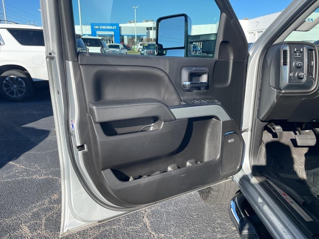 used 2018 Chevrolet Silverado 2500 car, priced at $52,577