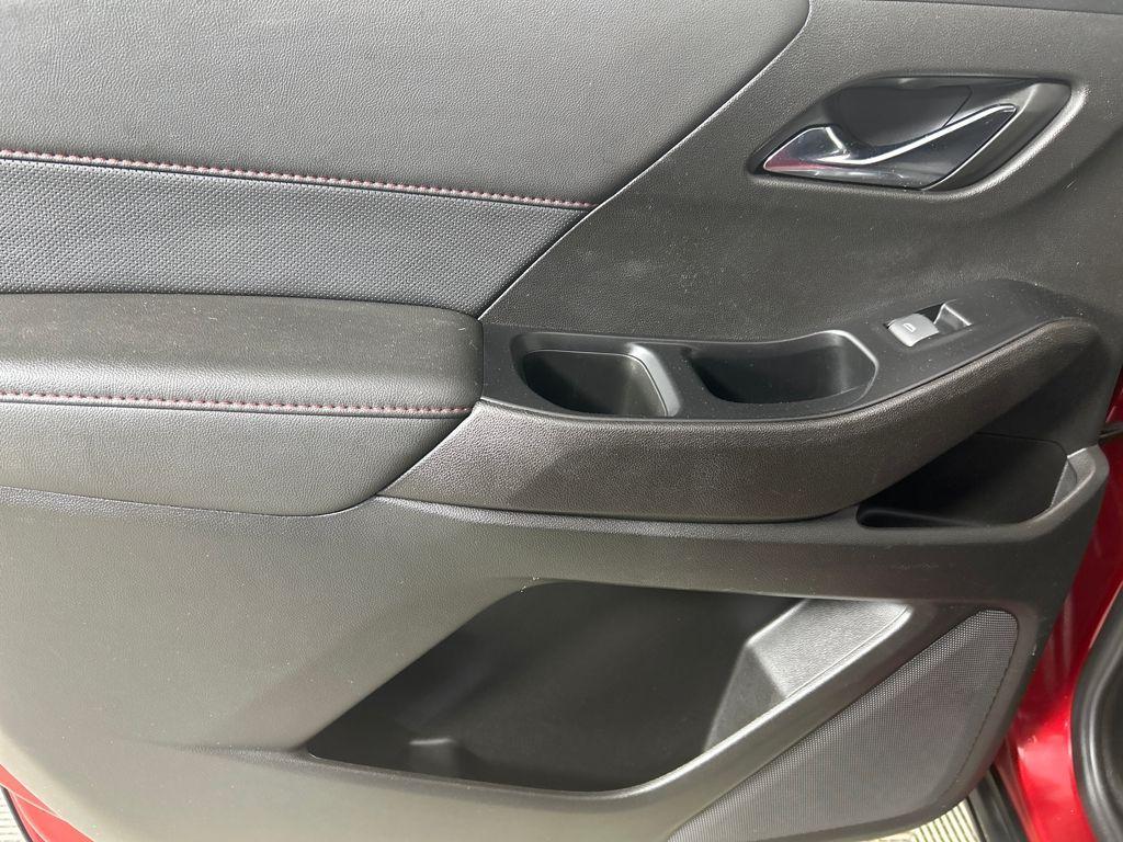 used 2023 Chevrolet Traverse car, priced at $34,881