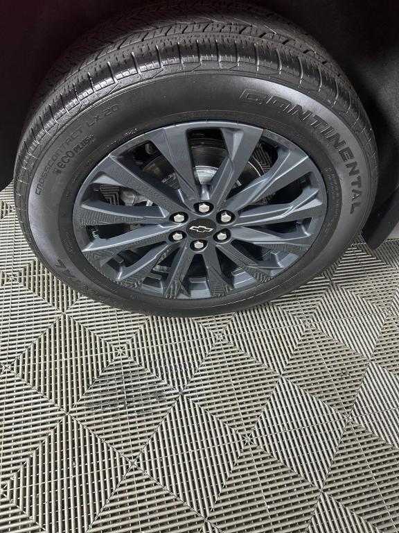 used 2023 Chevrolet Traverse car, priced at $34,881