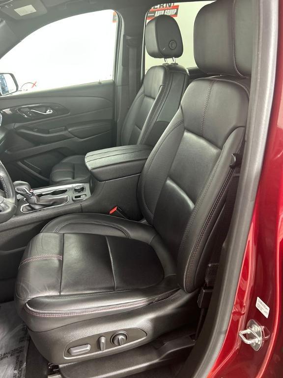 used 2023 Chevrolet Traverse car, priced at $34,881