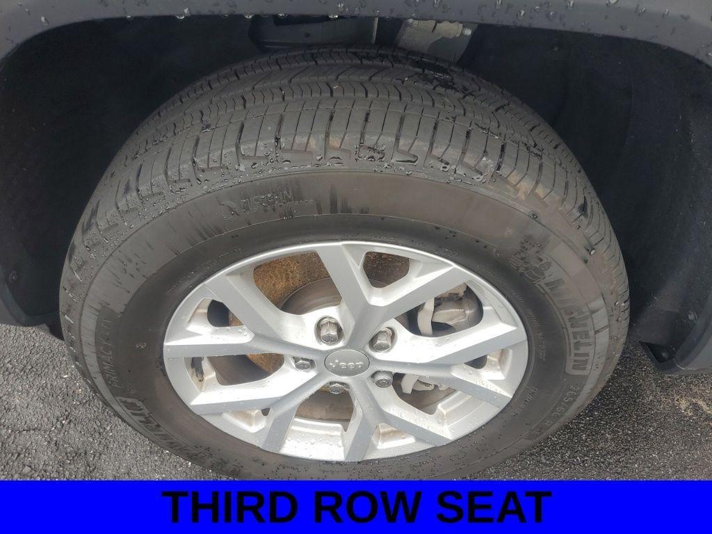 used 2023 Jeep Grand Cherokee L car, priced at $32,042