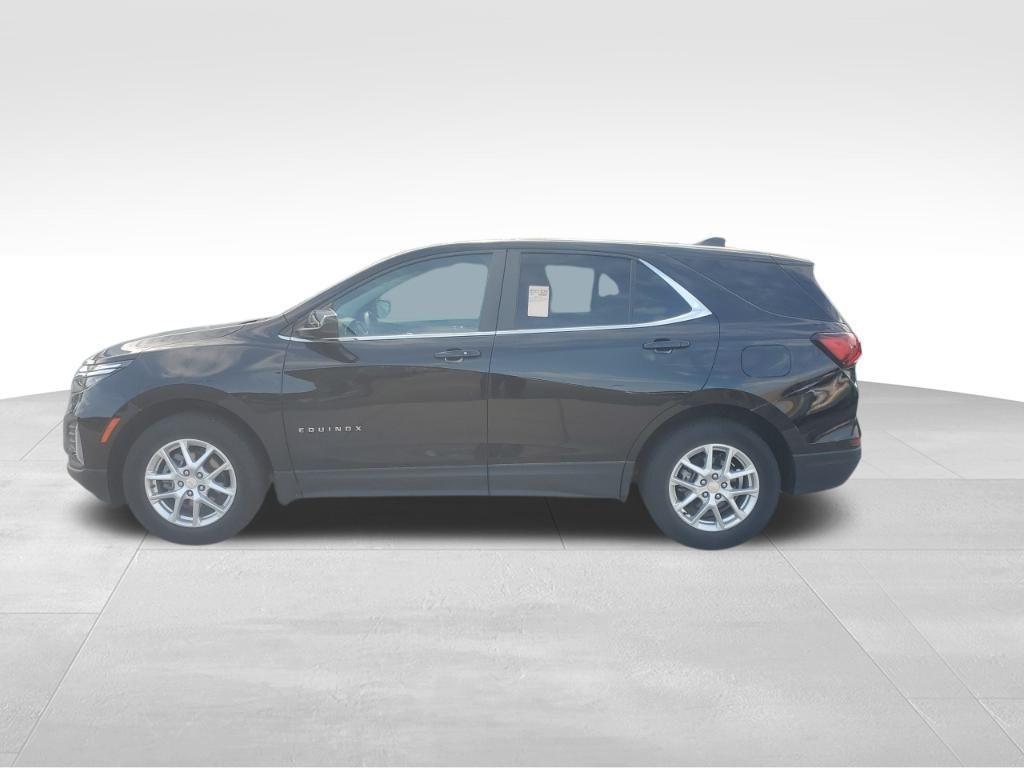 used 2022 Chevrolet Equinox car, priced at $22,703
