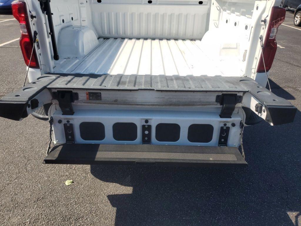 used 2021 Chevrolet Silverado 1500 car, priced at $31,692