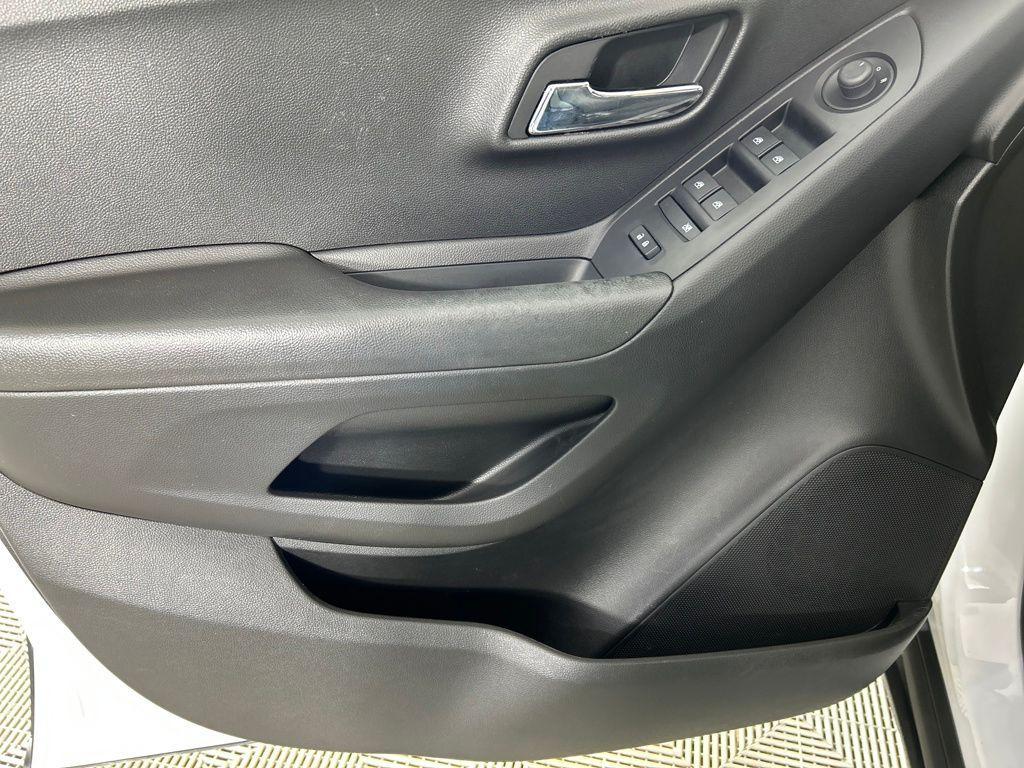 used 2018 Chevrolet Trax car, priced at $12,221