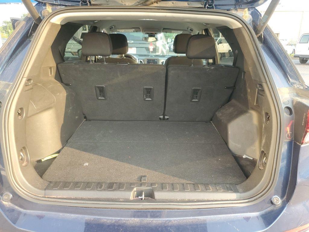 used 2022 Chevrolet Equinox car, priced at $22,631