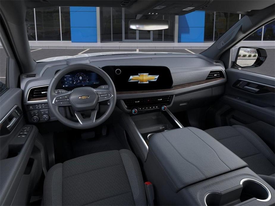 new 2025 Chevrolet Suburban car, priced at $71,290