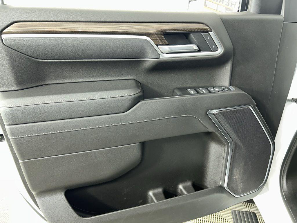 used 2022 Chevrolet Silverado 1500 car, priced at $36,026