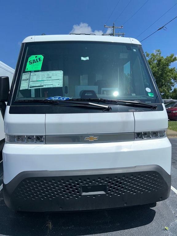 new 2025 Chevrolet BrightDrop 400 car, priced at $64,812