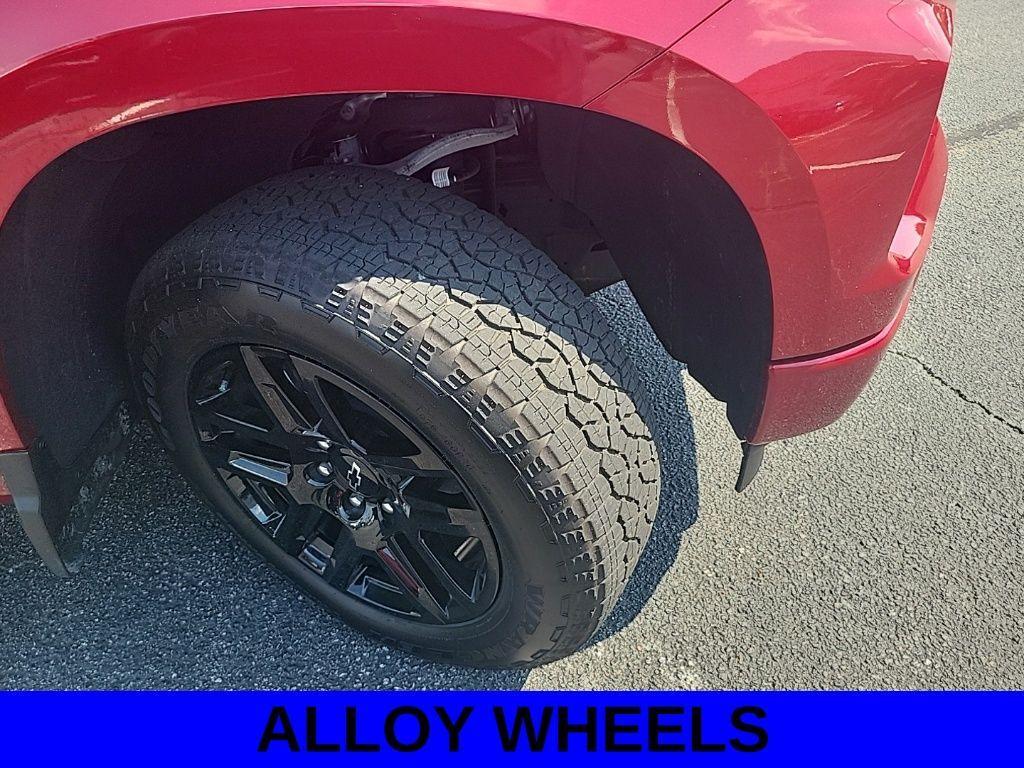 used 2024 Chevrolet Silverado 1500 car, priced at $50,620