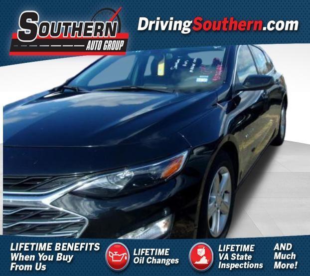 used 2023 Chevrolet Malibu car, priced at $17,999