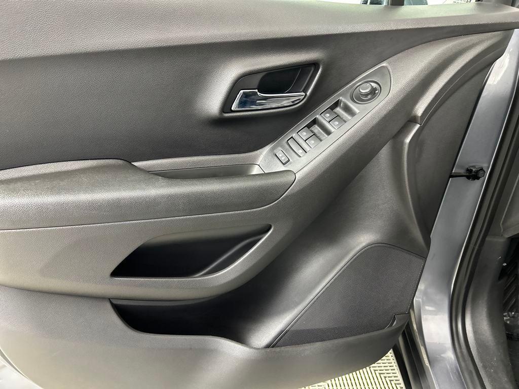 used 2020 Chevrolet Trax car, priced at $16,722