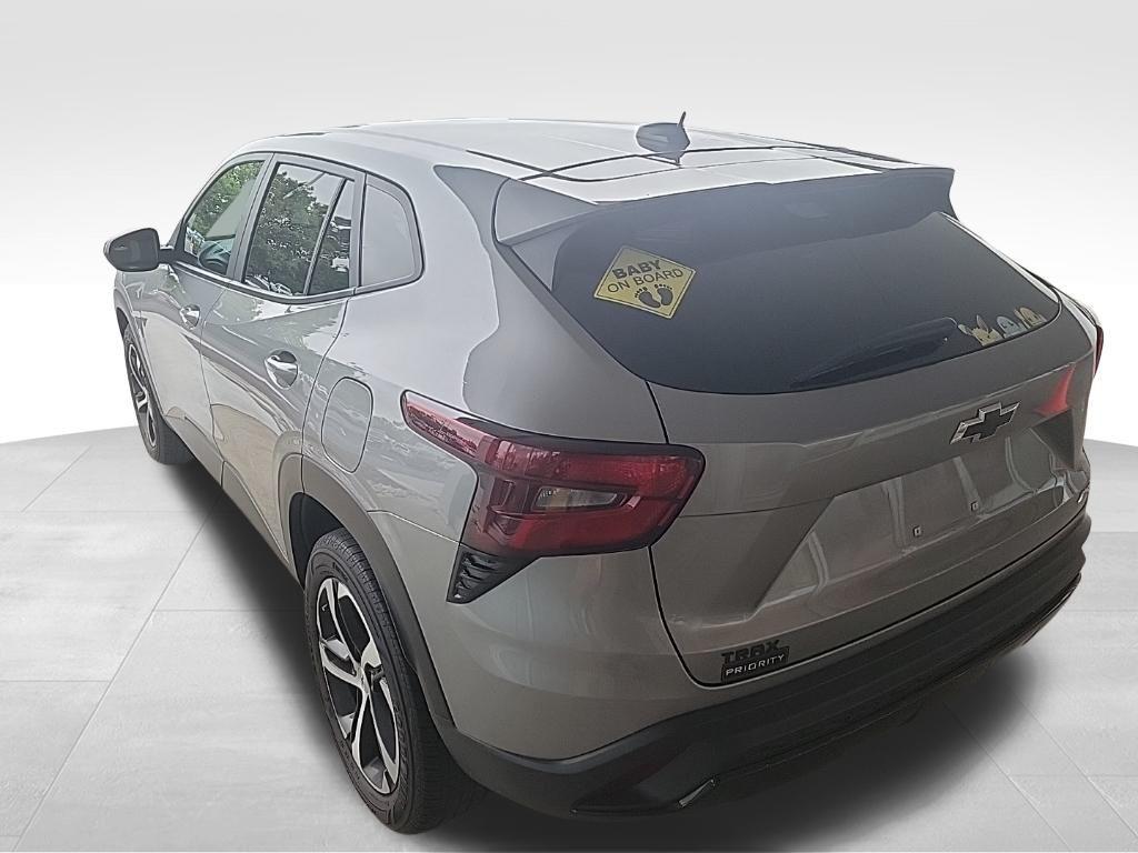 used 2024 Chevrolet Trax car, priced at $23,161