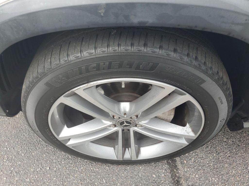 used 2022 Mercedes-Benz GLE 350 car, priced at $45,499