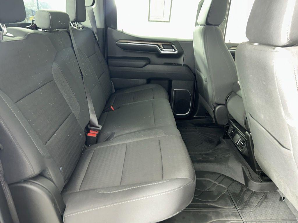 used 2024 Chevrolet Silverado 1500 car, priced at $31,904