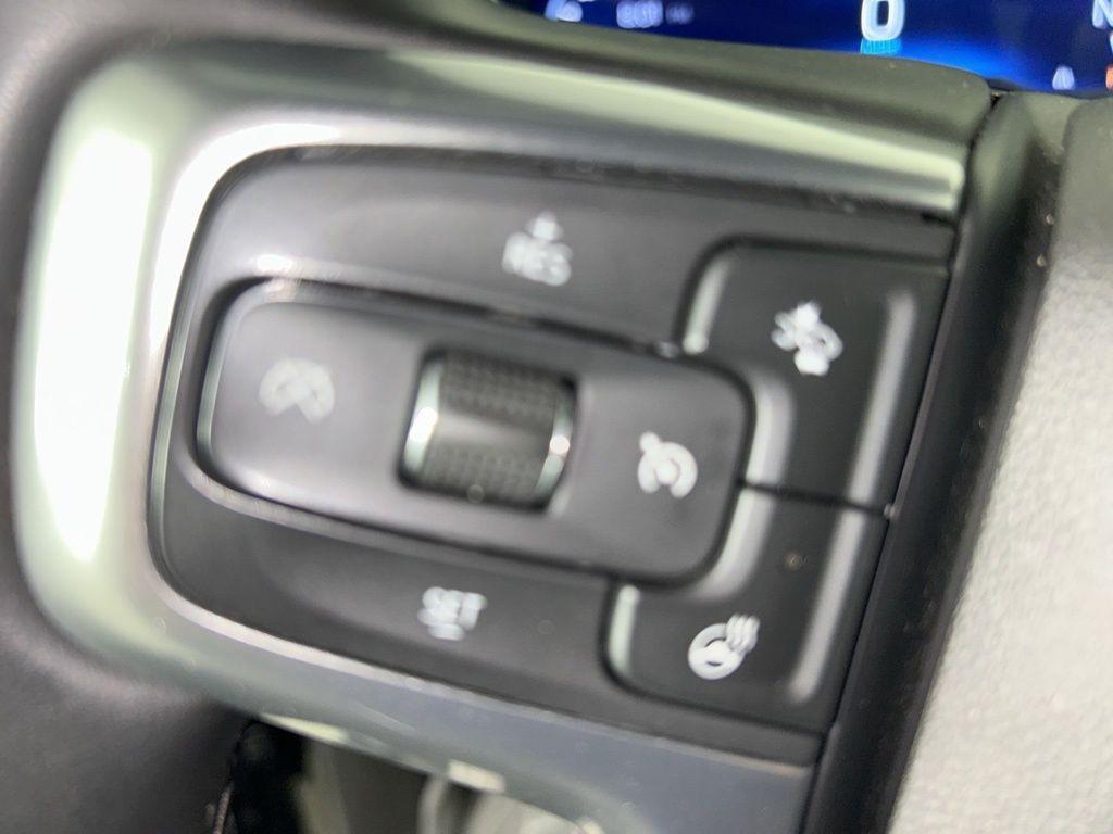 used 2024 Chevrolet Silverado 1500 car, priced at $31,904