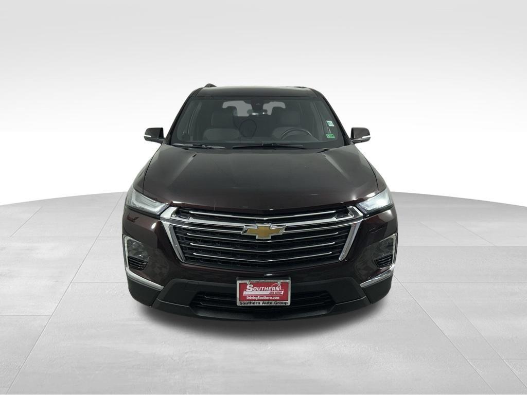 used 2022 Chevrolet Traverse car, priced at $28,086