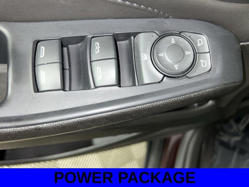 used 2022 Chevrolet Traverse car, priced at $28,086