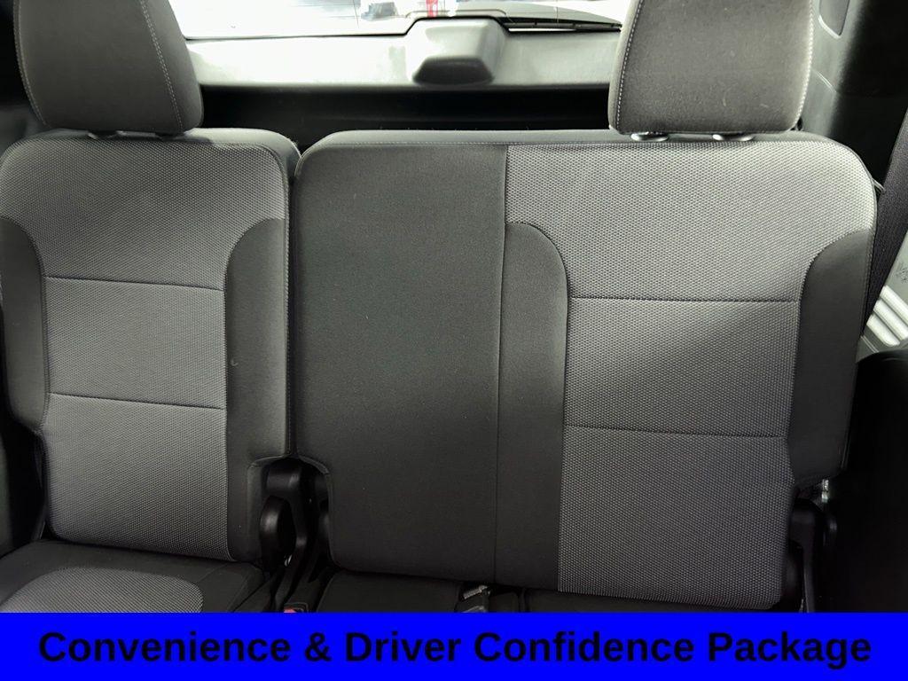 used 2022 Chevrolet Traverse car, priced at $28,086