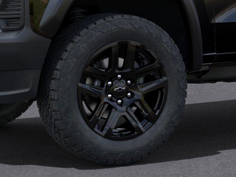 new 2025 Chevrolet Colorado car, priced at $44,820