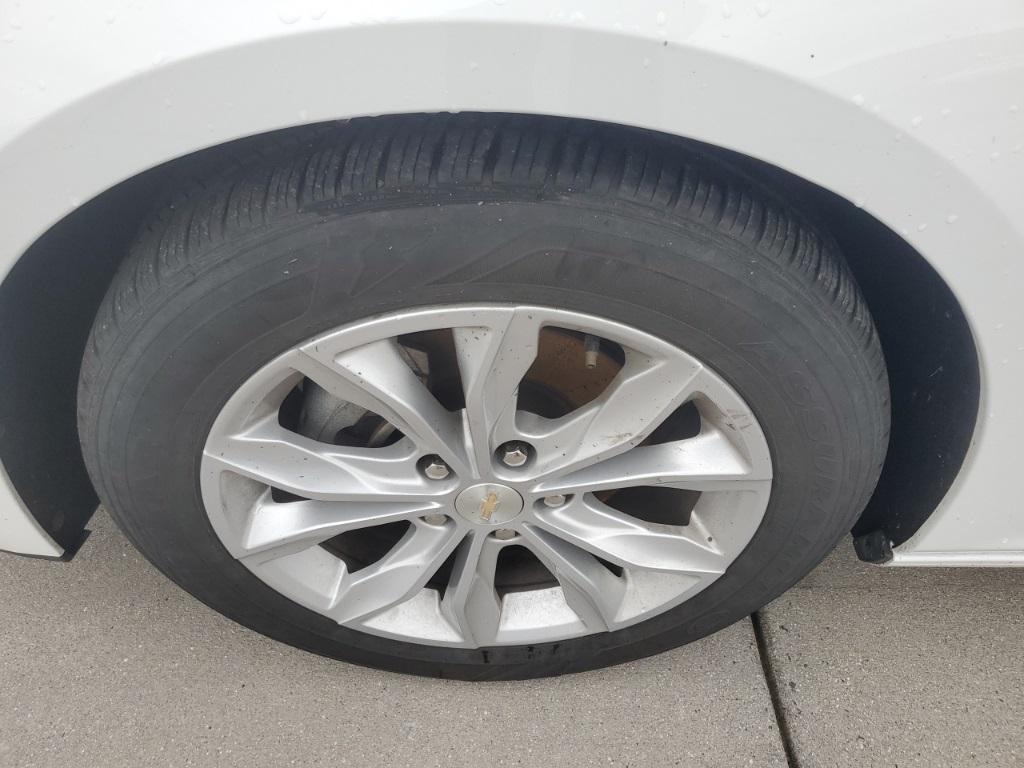 used 2023 Chevrolet Malibu car, priced at $19,266