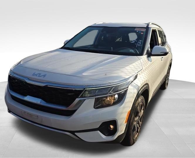 used 2023 Kia Seltos car, priced at $18,000