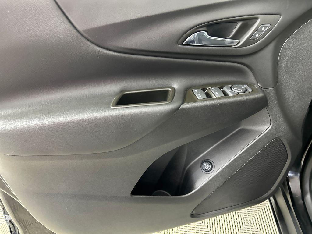 used 2023 Chevrolet Equinox car, priced at $22,961