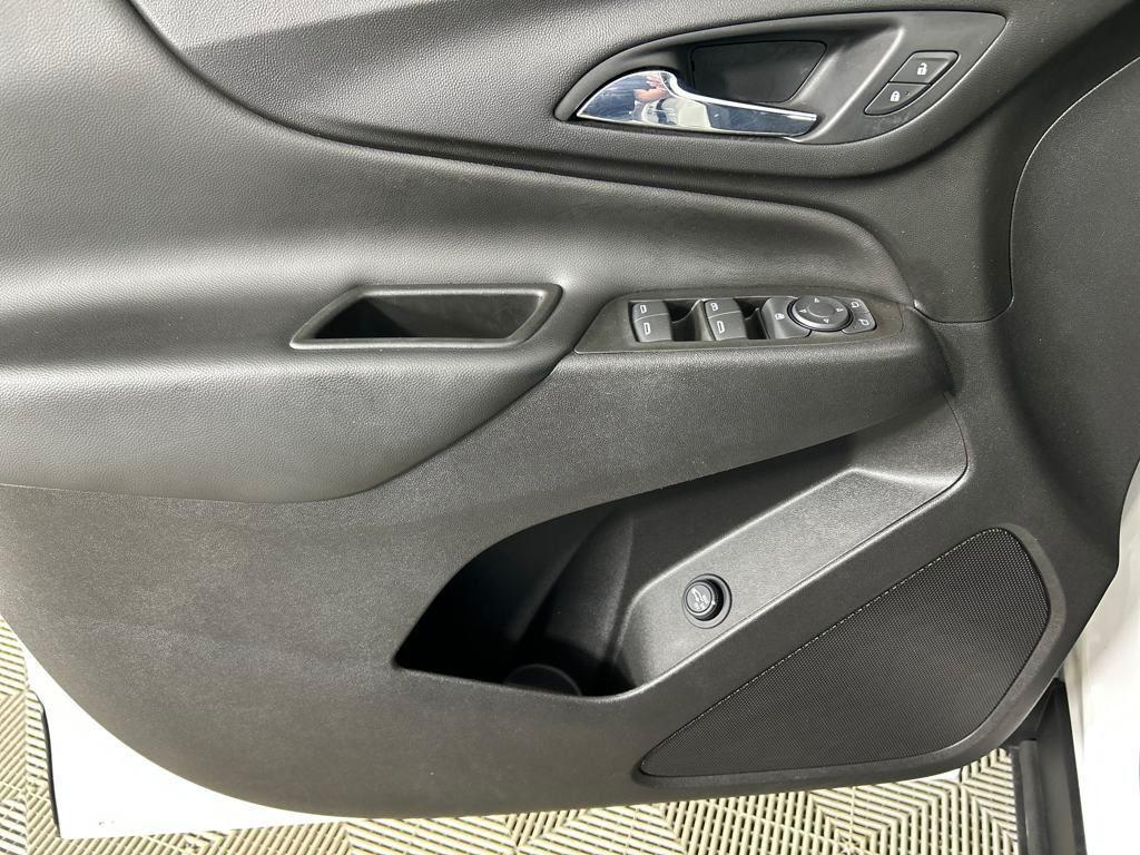 used 2021 Chevrolet Equinox car, priced at $19,577