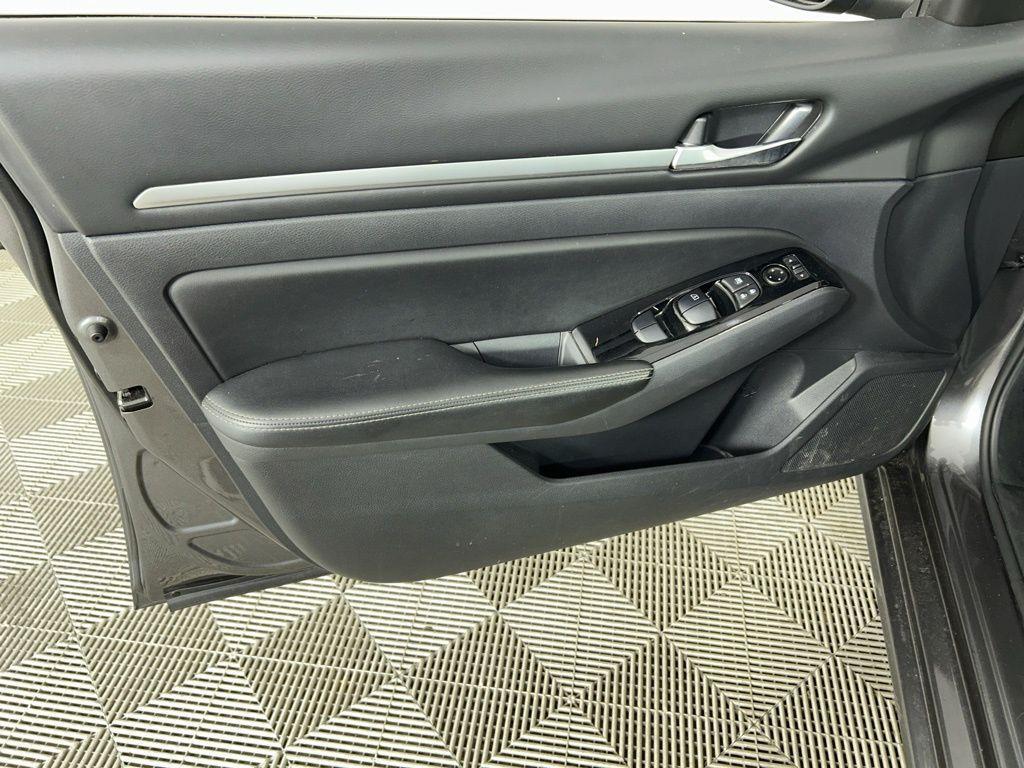 used 2023 Nissan Altima car, priced at $19,945