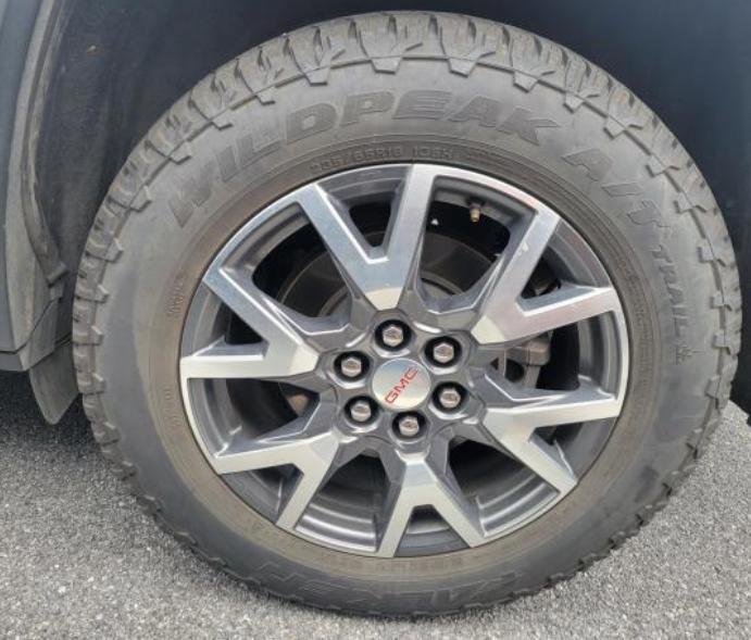 used 2023 GMC Acadia car, priced at $23,600